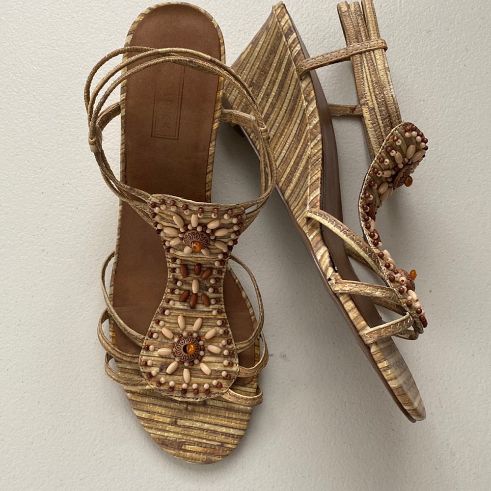Cute sandals wear with a nice Summer Outfit.